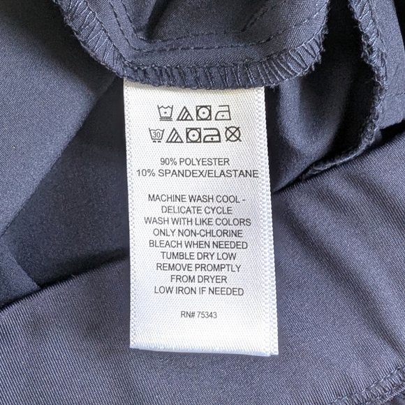 Tommy Bahama Women's Navy Golf Pull-on Pants With Ankle Zip ~ Size Medium - Picture 10 of 10